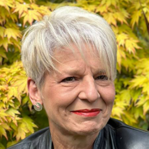 Profile photo of Monique Rom